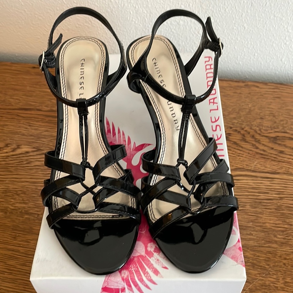 Chinese Laundry Black Z-Aberdeen Heels Size 7M